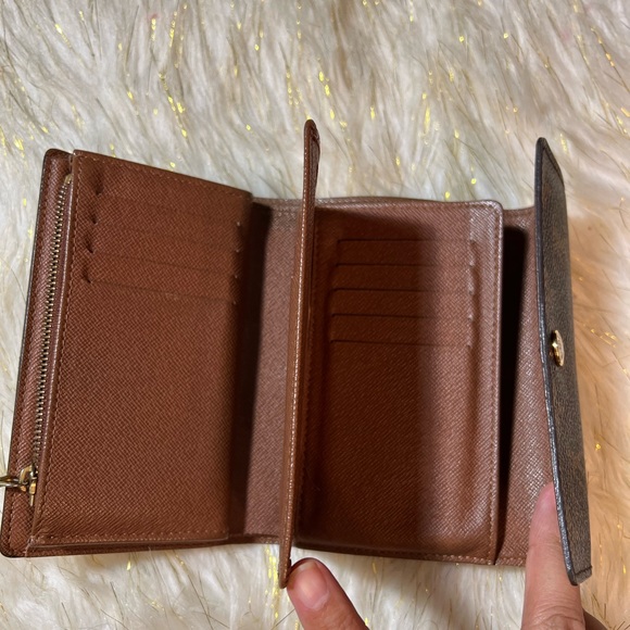 Portefeiulle Alexandra Trifold Wallet monogram - Picture 5 of 15